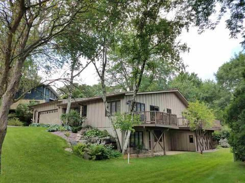 5776 Devoro Rd, Madison, WI 53711 photo 1