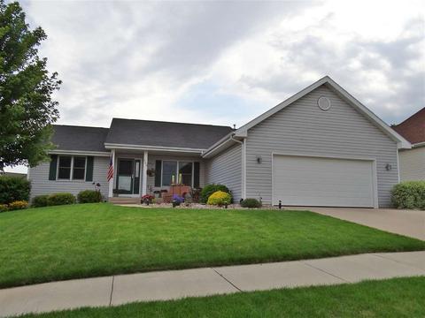 205 E Sunset Dr, Milton, WI 53563 photo 1