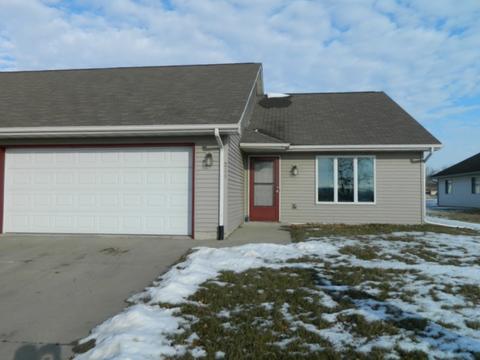 211 6th St, Monroe, WI 53566 photo 1
