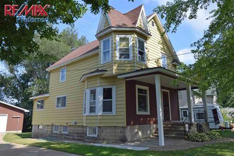 603 Center St, Wonewoc, WI 53968 photo 1