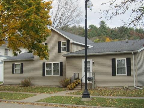310 Center St, Wonewoc, WI 53968 photo 1