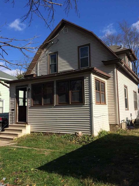 1015 Oak St, Beloit, WI 53511 photo 1