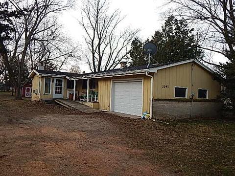 5293 Degroff St, Roscoe, IL 61073 photo 1