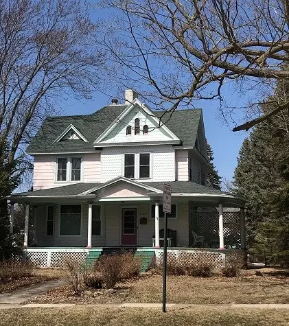118 Hall St, Ripon, WI 54971 photo 1