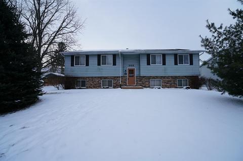 305 Linde St, Deforest, WI 53532 photo 1