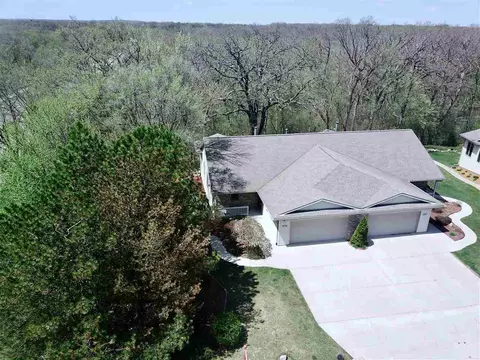 2703 E Ridge Rd, Beloit, WI 53511 photo 1