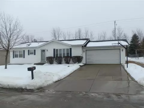 151 Lukas Ln, Milton, WI 53563 photo 1