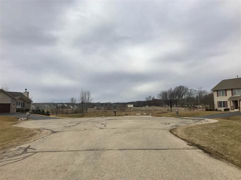 839 Erin Cir, Beloit, WI 53511 photo 1