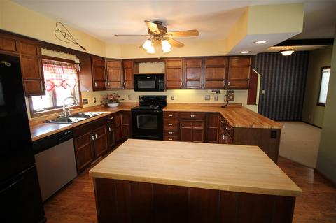 3539 E Minnie Ln, Beloit, WI 53511 photo 9