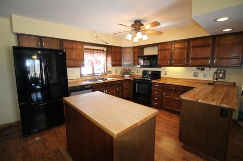 3539 E Minnie Ln, Beloit, WI 53511 photo 11