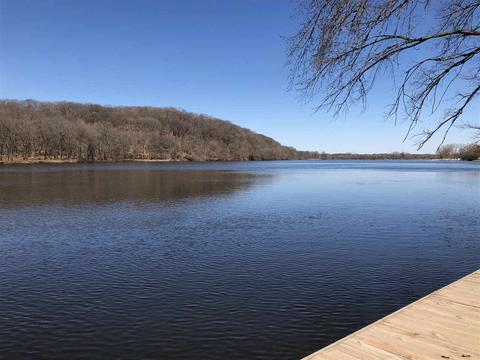 2880 Riverside Dr, Beloit, WI 53511 photo 1