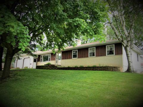 406 27th St, Monroe, WI 53566 photo 1