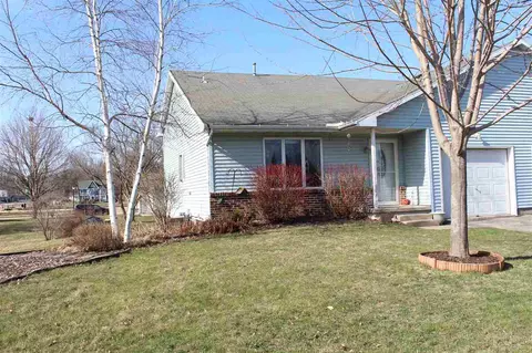 472 Dahl Dr, Deforest, WI 53532 photo 1
