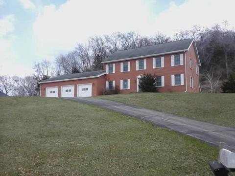 1930 Crestwood Dr, Plain, WI 53577 photo 1