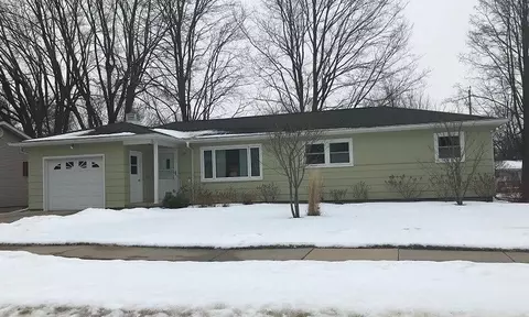 39 Tabbert Ave, Ripon, WI 54971 photo 1