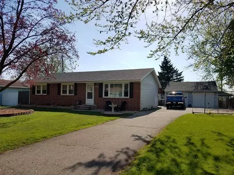 2500 Robinson Dr, Beloit, WI 53511 photo 1