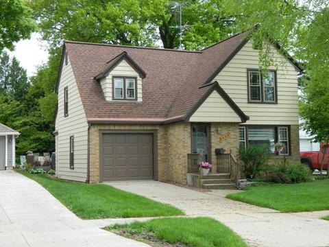 2403 7th St, Monroe, WI 53566 photo 1