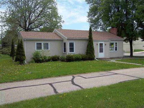 401 N Main St, Deforest, WI 53532 photo 1