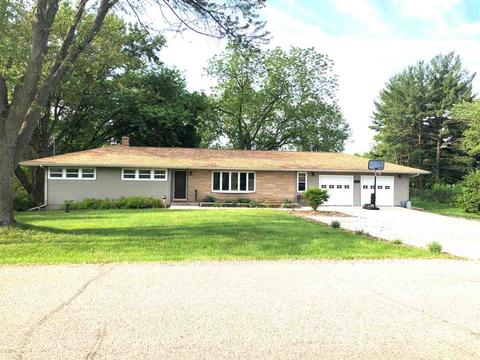 2753 Aaker Rd, Stoughton, WI 53589 photo 1