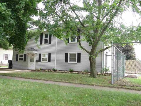 1211 Moore St, Beloit, WI 53511 photo 2