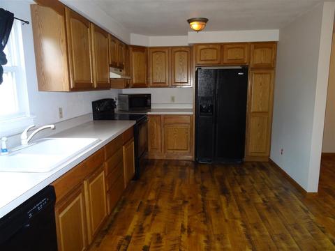 1211 Moore St, Beloit, WI 53511 photo 10