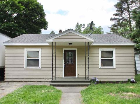 1916 S Park Ave, Beloit, WI 53511 photo 1