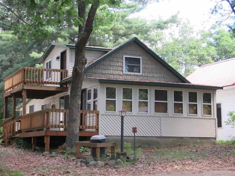 260 Walnut St, Oxford, WI 53952 photo 1