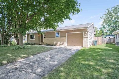 4617 Barby Ln, Madison, WI 53704 photo 1