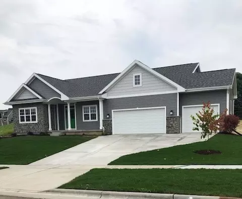 736 Maple Dr, Mount Horeb, WI 53572 photo 1