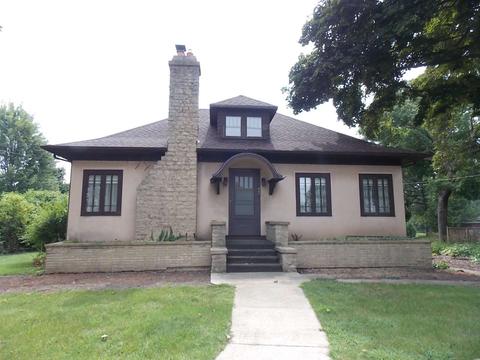 229 E Madison Ave, Milton, WI 53563 photo 1