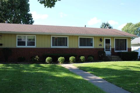422 Patrick Ave, Waunakee, WI 53597 photo 1