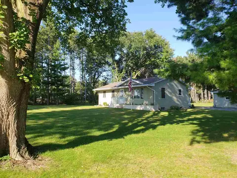 6447 S County Road D, Beloit, WI 53511 photo 1