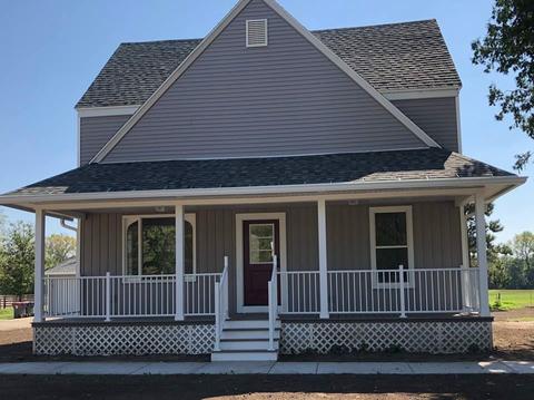 5904 E Creek Rd, Beloit, WI 53511 photo 1