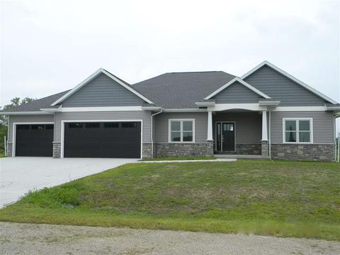 522 Bay Dr, Beloit, WI 53511 photo 1