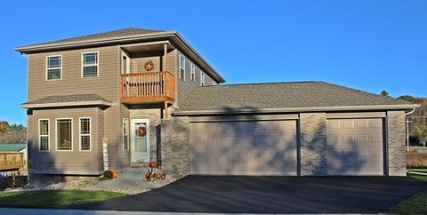 1235 Springbrook Dr, Baraboo, WI 53913 photo 1
