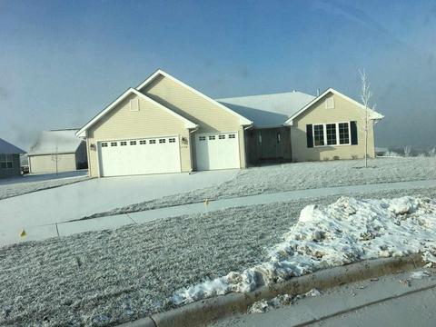 1720 Raven Ct, Beloit, WI 53511 photo 1