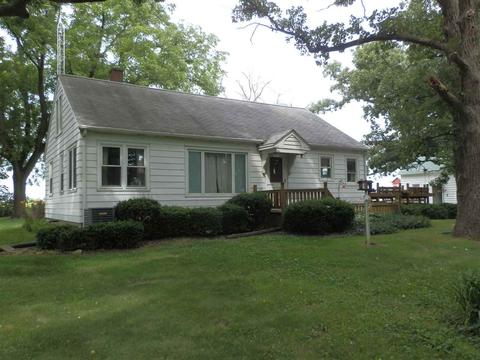 2216 S Paddock Rd, Beloit, WI 53511 photo 1