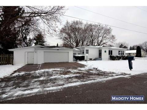 2022 S Monroe St, Beloit, WI 53511 photo 1