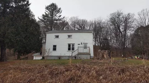412 Washington St, Wonewoc, WI 53968 photo 1