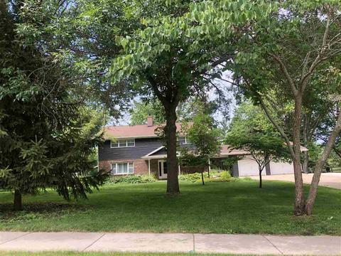 916 Thomas St, Ripon, WI 54971 photo 1