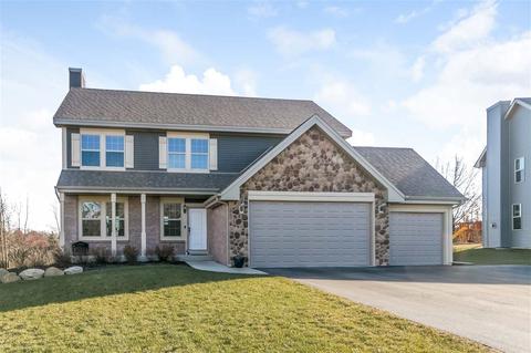 952 E Meadow Cir, Edgerton, WI 53534 photo 1