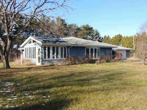 8344 Schroeder Rd, Beloit, WI 53511 photo 1