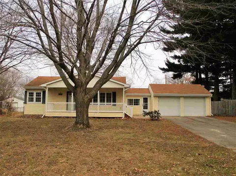 825 E Post Rd, Beloit, WI 53511 photo 1