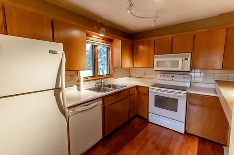 413 Saddle, Portage, WI 53901 photo 1