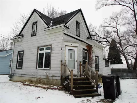 1311 Forest Ave, Beloit, WI 53511 photo 1