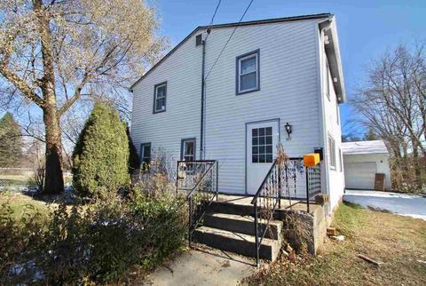 1617 Oak St, Beloit, WI 53511 photo 1