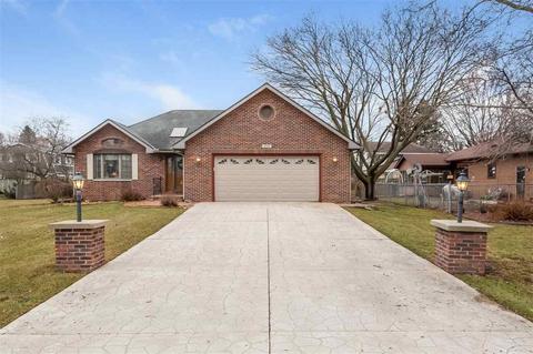808 E Holly Rd, Beloit, WI 53511 photo 1