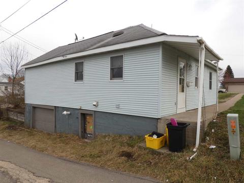 483 Oneill St, Dubuque, IA 52001 photo 1