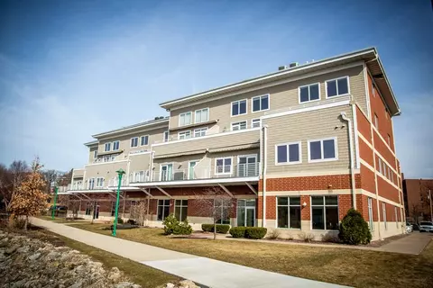 604 Pleasant St #200, Beloit, WI 53511 photo 1