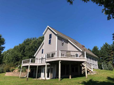 326 37th Ave, Ripon, WI 54971 photo 1